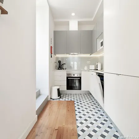 Akicity Graca Grace リスボン